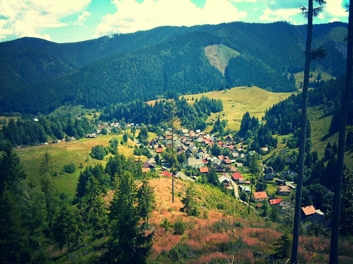 Schronisko górskie z punktem widokowym Krajčov vrch