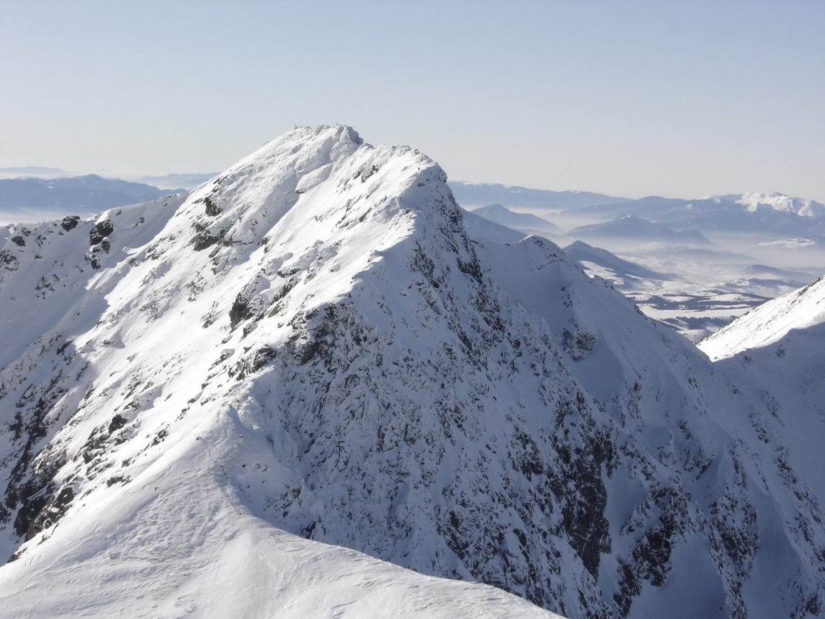 Hrubá kopa (2166 m n.m.) zo Žiarskej doliny