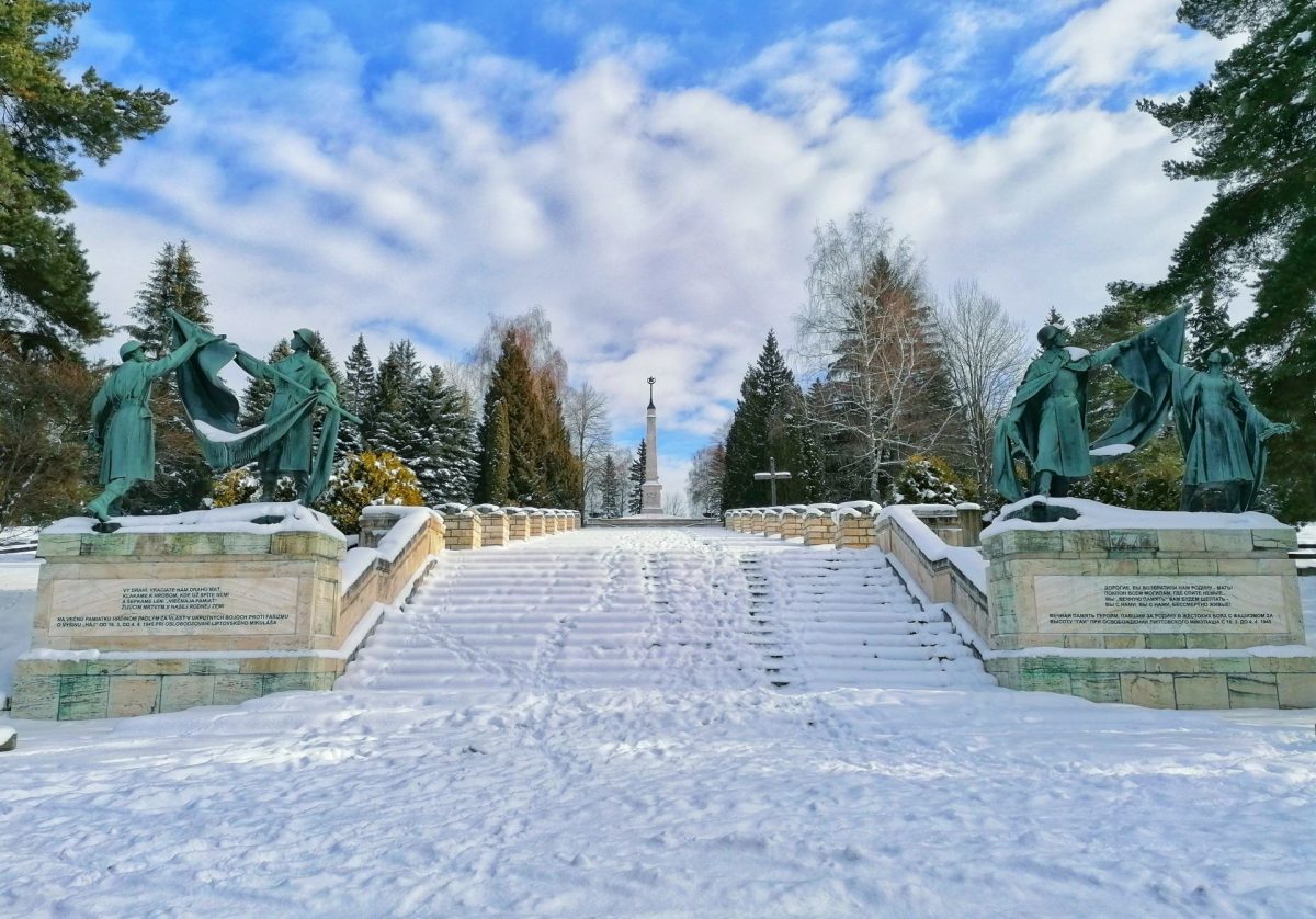 The track of World War II memorial Háj Nicovô